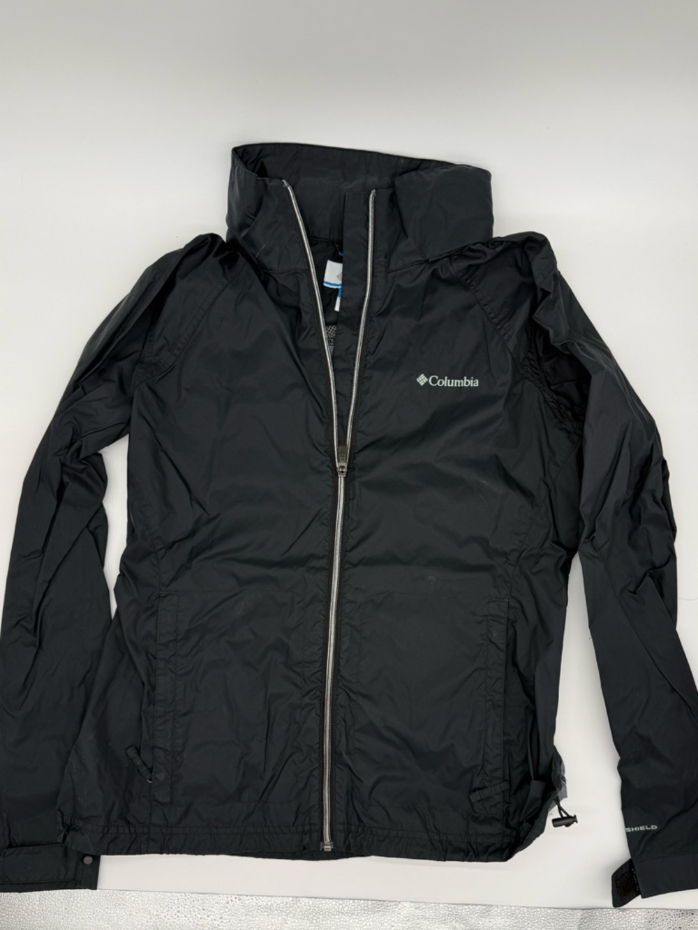 Columbia Black Hooded Lightweight Jacket